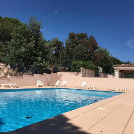 Sainte-Maxime - 3 Bedroom Apartment, Air Conditioned, Outdoor Terrace, Swimming Pool 外观 照片