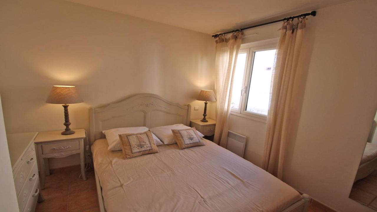 Sainte-Maxime - 3 Bedroom Apartment, Air Conditioned, Outdoor Terrace, Swimming Pool 外观 照片